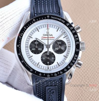 Grade Replica Omega Speedmaster Moonwatch Panda Dial Rubber Strap